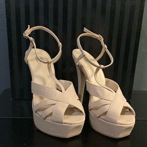 Tan color heel size 5
